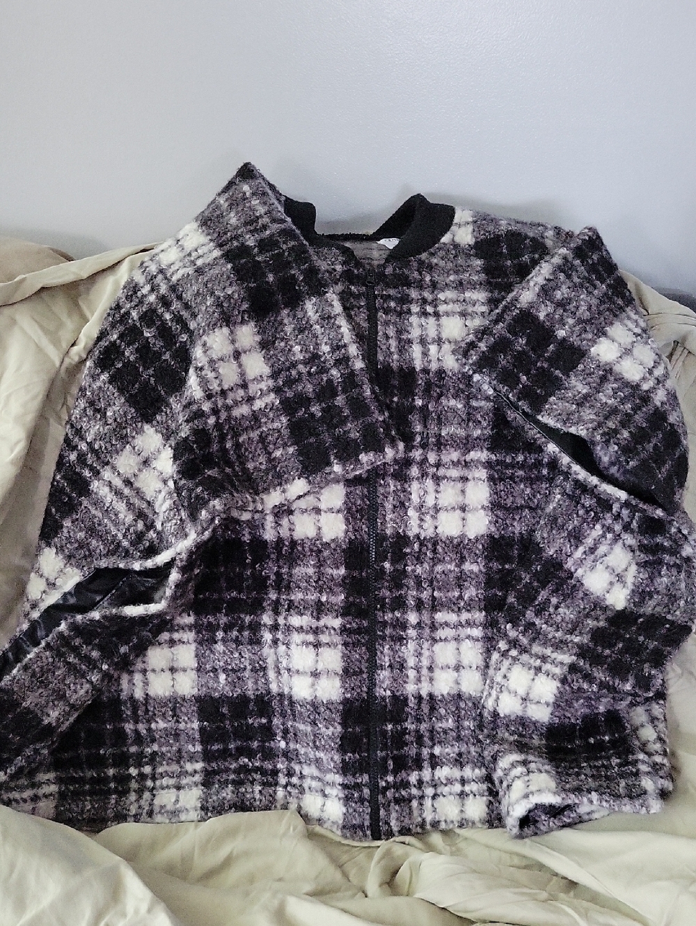 Women's Black & White Plaid Ponch